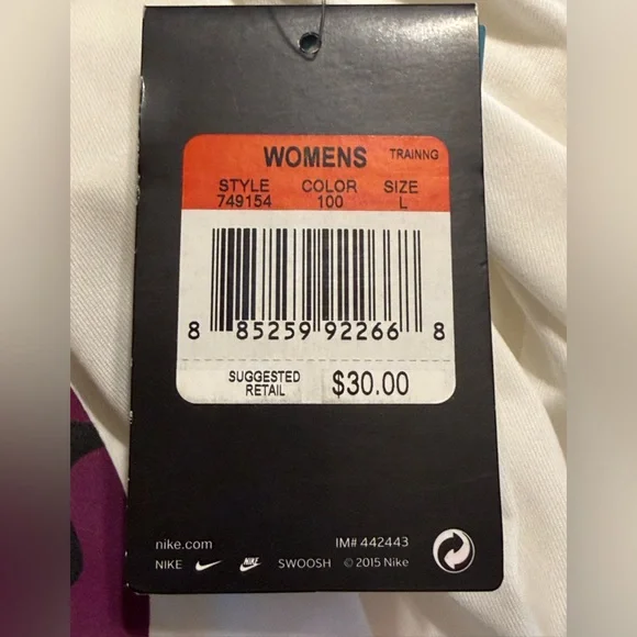 NWT Nike White Athletic DRI-FIT Tank Top Size Large - Picture 14 of 14